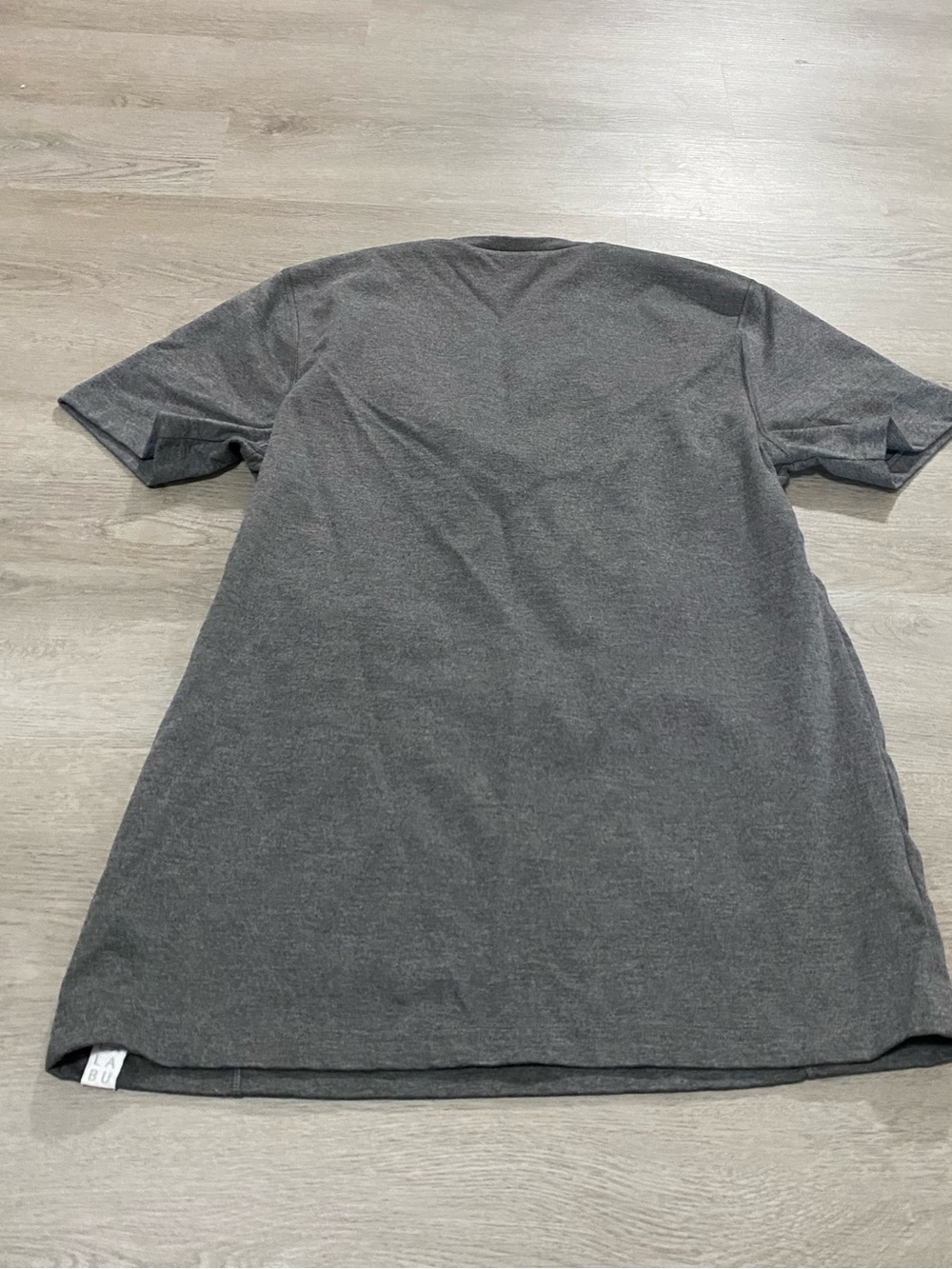 Lalabu The Dad Shirt Babywearing Kangaroo Pouch Carrier V-Neck Tee Gray Medium - Picture 3 of 10